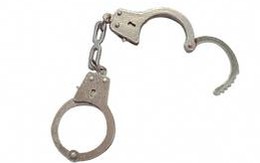 Bắt một “đại gia” lừa đảo chứng khoán