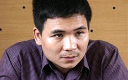 Cựu trưởng phòng ngân hàng xin vào tù để trốn nợ 