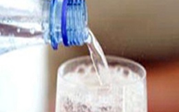 Uống quá nhiều nước gây nguy hiểm cho sức khỏe