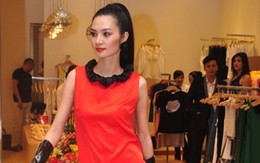 Ngọc Oanh gầy guộc khi diễn thời trang