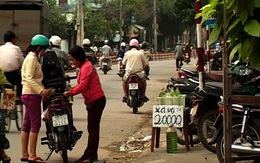 Vụ xăng 20.000 đồng/chai: Đoàn kiểm tra đụng “đầu gấu”