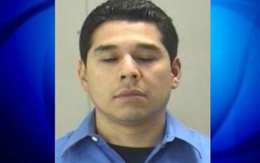 Cướp ngân hàng xong còn boa tiền cho thu ngân