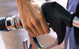 Một cây xăng gian lận 2.700 đồng/lít