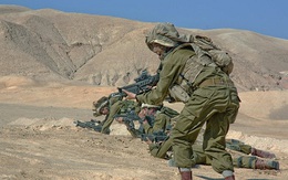 Ngắm nữ binh "Mèo hoang" Israel tập luyện