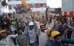 Ấn Độ: Xây nhà 10 tầng kiên cố trong 2 ngày