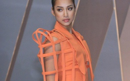 Vương Thu Phương diễn thời trang sau scandal