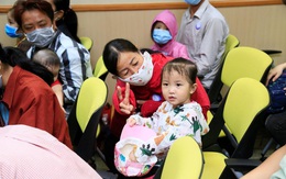 Tiếp nối chương trình vì miền Trung, Điện Máy Xanh mang ‘Tết sớm’ đến trẻ em hở hàm ếch