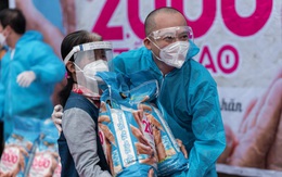 Thế giới di động và Điện máy Xanh trao tặng 2.000 tấn gạo, triệu bữa ăn no