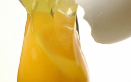 8 cách làm đẹp từ trứng gà