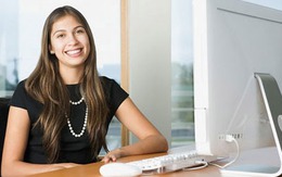 Cách đặt màn hình máy tính tốt cho sức khỏe