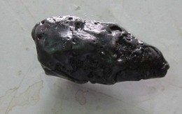 TP.HCM: Khó tin vụ lừa 'thiên thạch giá 100 triệu đô'