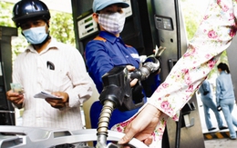 Giá xăng giảm 800 đồng từ 14h chiều nay