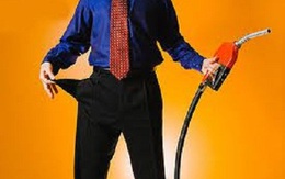 Giá xăng, dầu quốc tế bất ngờ tăng vùn vụt