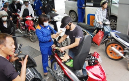 Những đợt giá xăng tăng khủng khiến dân tình choáng nhất