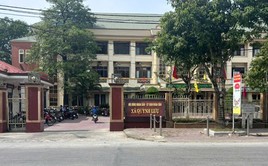 Nhiều chủ tịch xã bất ngờ quay lại làm việc sau nhiều tháng nghỉ hưu