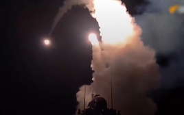 Tàu chiến Nga phóng tên lửa chính xác vào nơi tập trung quân Ukraine