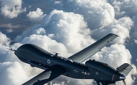 Rộ tin cuộc tập kích của Ukraine vào Crimea được điều phối bởi máy bay không người lái Mỹ