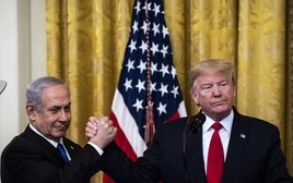 Thủ tướng Israel tặng "quà" bất ngờ cho ông Trump?