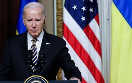 Tổng thống Mỹ Biden muốn xóa khoản nợ 4 tỷ đô la cho Ukraine