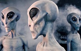 Người ngoài hành tinh dưới biển sâu: Quan điểm gây tranh cãi của chuyên gia UFO Anna Whitty