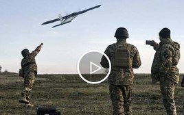 Khoảnh khắc Nga tấn công Kiev bằng UAV chỉ vài giờ sau chiến thắng của ông Trump