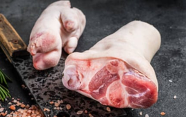 Phân biệt chân giò trước và chân giò sau khi mua thịt lợn