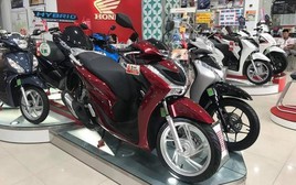 Giá xe máy lao dốc mạnh cuối tháng 3: Honda Vision từ 30 triệu đồng, SH, Air Blade, Janus, Winner X... rẻ hiếm thấy, có tặng kèm smartphone