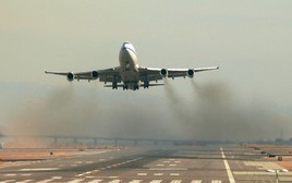 Ngành hàng không tạo ra bao nhiêu khí thải CO2?