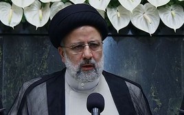 Tổng thống Ebrahim Raisi tuyên bố sẽ tiêu diệt Israel nếu Iran bị tấn công