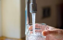 Nước lọc có tốt hơn nước máy?