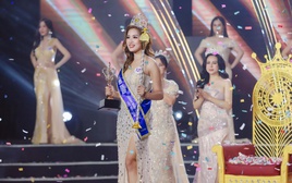 Nguyễn Thị Tuyết Hồng đăng quang Hoa hậu Doanh nhân Quốc gia Việt Nam 2024