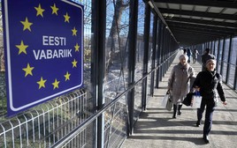 Estonia đóng cửa biên giới với Nga vào ban đêm