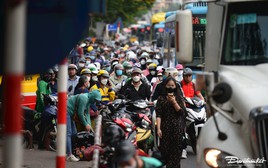 'Cấm xe máy để chống ùn tắc là bất hợp lý, phản khoa học'