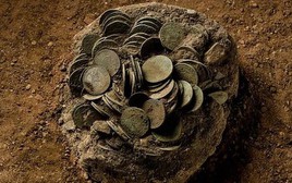 Khai quật hàng trăm đồng tiền cổ ở Đức, có thể thuộc về một thị trưởng giàu có thế kỷ 17