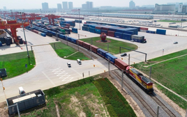 Trung Quốc xây tuyến đường sắt mới: 'Tốn' 8 tỷ USD, giúp nối từ đại lục đến châu Âu, 'ấp ủ' hơn 30 năm giờ mới thành hiện thực