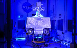 NASA từ bỏ dự án xe tự hành thám hiểm mặt trăng