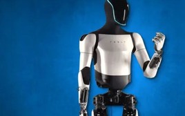 Tesla sẽ sản xuất robot hình người vào năm 2025