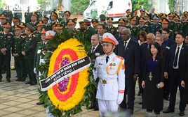Đoàn Cuba xúc động trước tình cảm Nhân dân Việt Nam dành cho Tổng Bí thư
