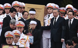 Nghiêm trang lễ di quan Tổng Bí thư Nguyễn Phú Trọng