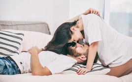 Đây là tần suất làm “chuyện ấy” lý tưởng: Khác hoàn toàn so với nhiều người nghĩ