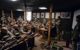 Xung đột Nga-Ukraine chỉ là một phần của cuộc chiến 3 giai đoạn?