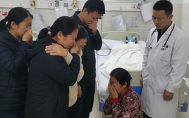 Người phụ nữ đang khỏe mạnh bỗng nhồi máu não rồi qua đời, BS sửng sốt: "Sao lại làm thế ngay sau khi ăn?"