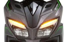 Không phải sportbike, không phải naked, đây là một chiếc xe tay ga giá rẻ dành cho đô thị châu Á của nhà Kawasaki