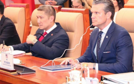 Ông Hùng Cao đến Việt Nam: Tại sao Mỹ có Thứ trưởng Bộ Hải quân? Quân đội Mỹ tổ chức ra sao?