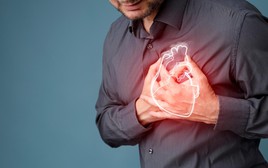 Cảnh báo thói quen buổi tối "tàn phá" tim mạch chẳng kém ăn nhiều thịt mỡ, tăng nguy cơ đột quỵ