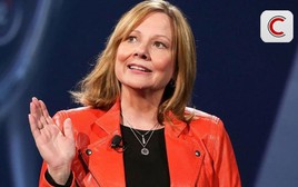 Người phụ nữ từng là nhân viên kiểm tra linh kiện, nay trở thành nữ CEO đầu tiên của ngành xe hơi Mỹ