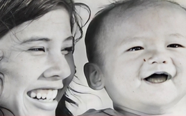 Bé 9 tháng tuổi từng khiến khán giả xúc động trong 'Cánh đồng hoang' giờ ra sao?