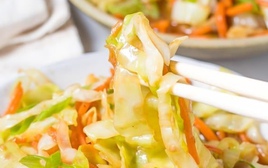 Xào bắp cải mà biết 6 mẹo "nhỏ nhưng có võ" này sẽ vừa giòn, ngọt, giữ được tối đa dinh dưỡng