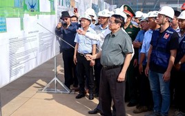 Thủ tướng lần thứ 9 đến kiểm tra siêu sân bay Long Thành 110.000 tỷ, giao nhiệm vụ cho ACV, Vietnam Airlines, Vietjet