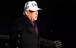 Tổng thống Mỹ Trump đe dọa tăng thuế với Thái Lan và Campuchia